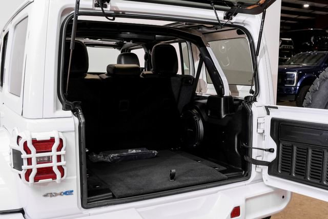 Used 2021 Jeep Wrangler Unlimited Sahara w/ Cold Weather Group image 41