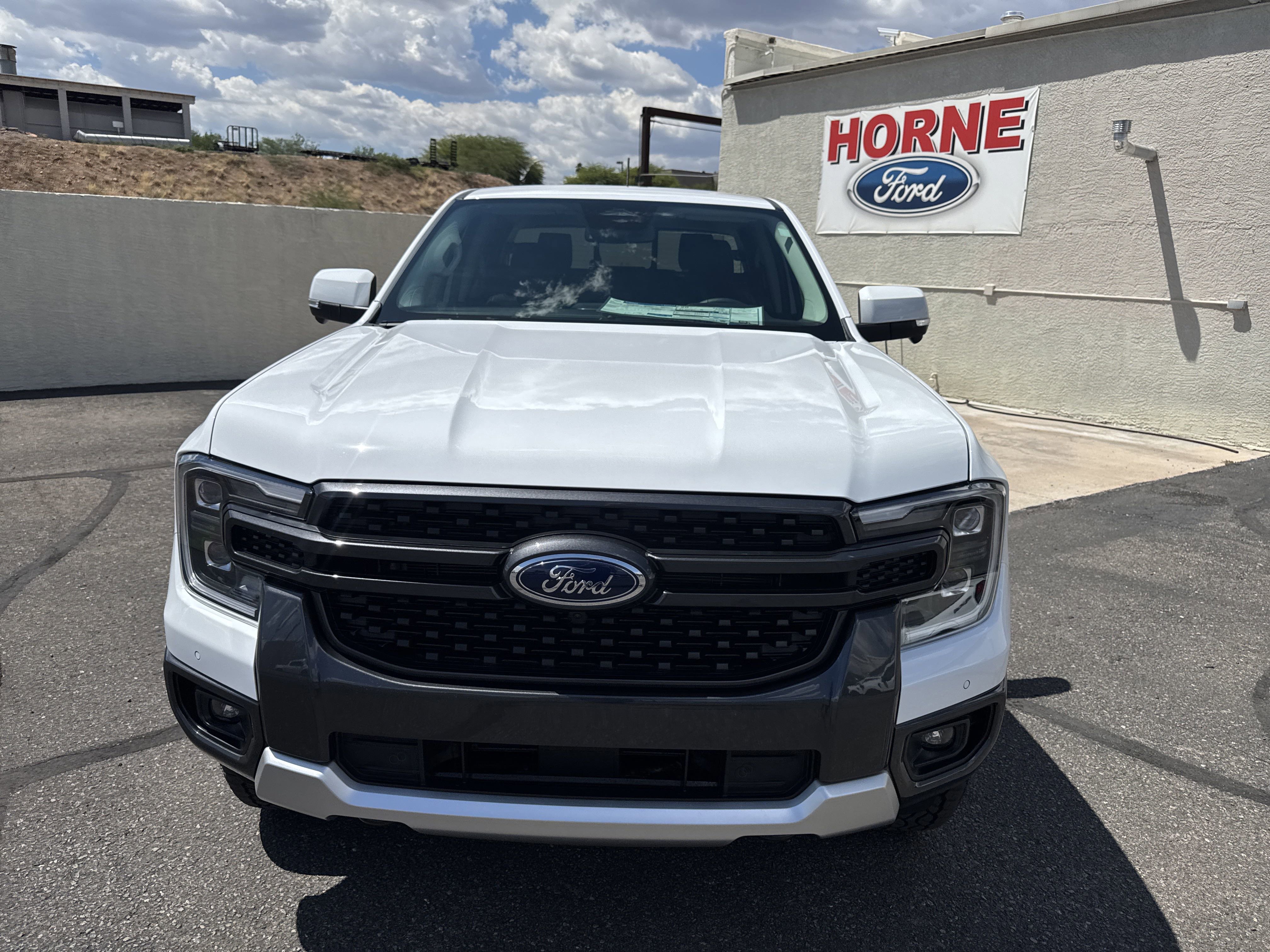 New 2025 Ford Ranger Lariat w/ FX4 Off-Road Package image 2
