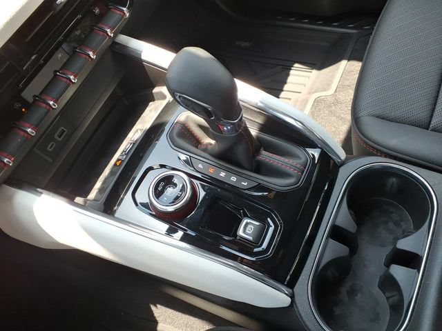 Used 2026 GMC Canyon AT4X w/ AT4X AEV Edition AWD/4WD image 29