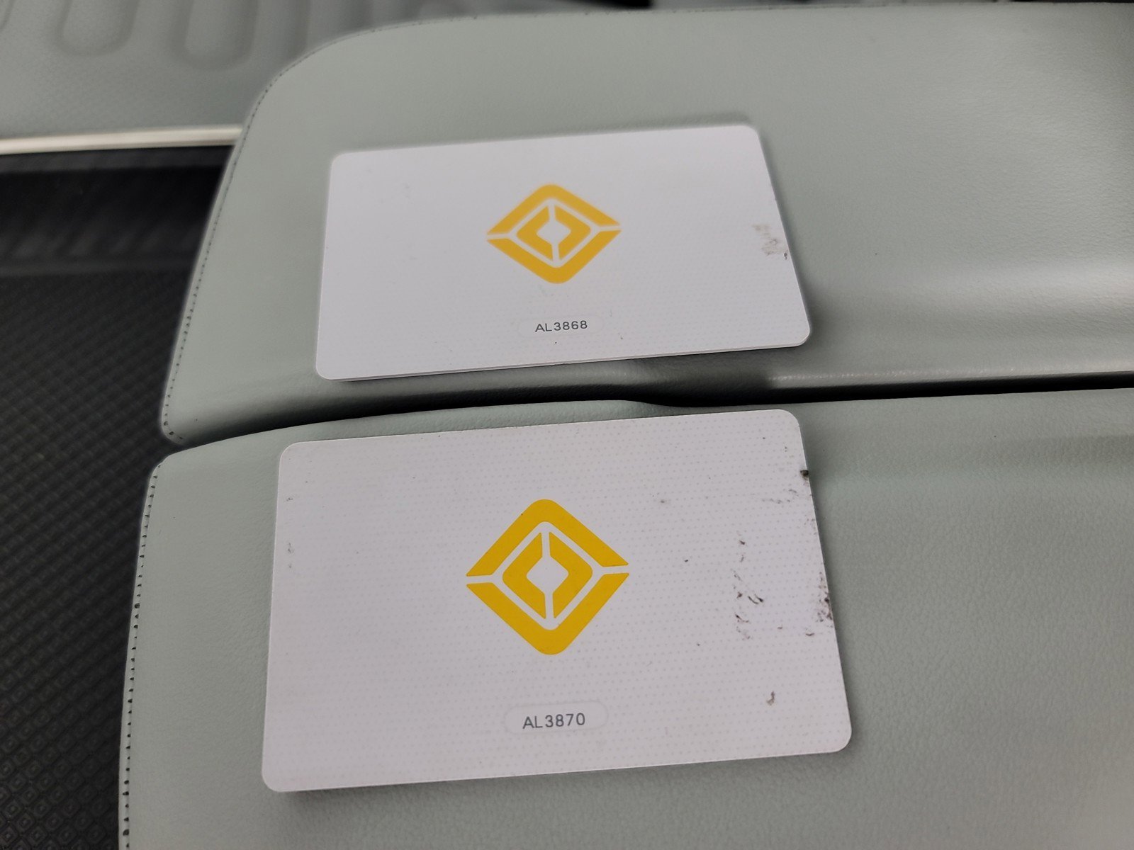 Used 2024 Rivian R1S Adventure image 31