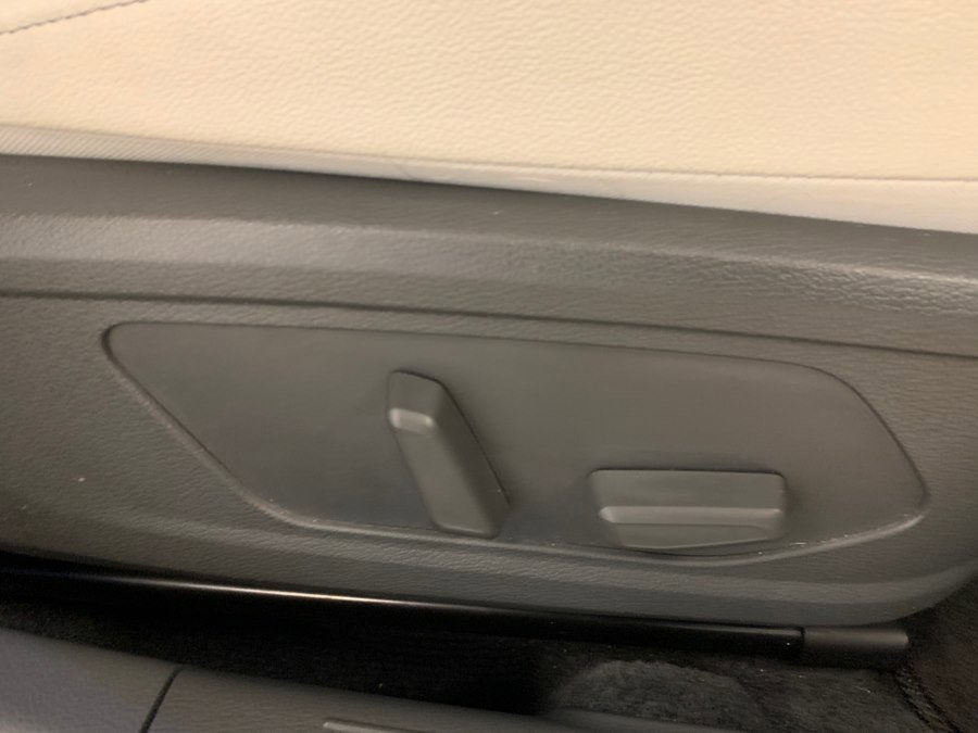 Used 2023 Hyundai Sonata Limited w/ Cargo Package FWD image 65