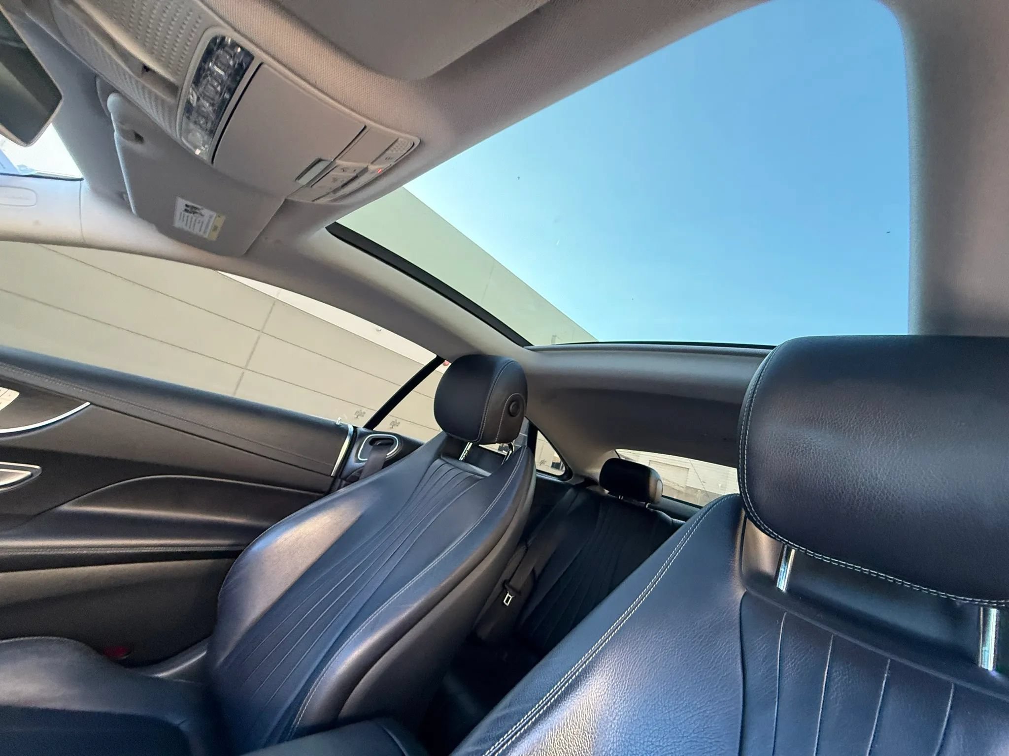 Used 2018 Mercedes-Benz E 400 Coupe image 13