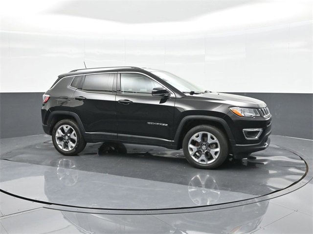 Used 2021 Jeep Compass Limited image 17