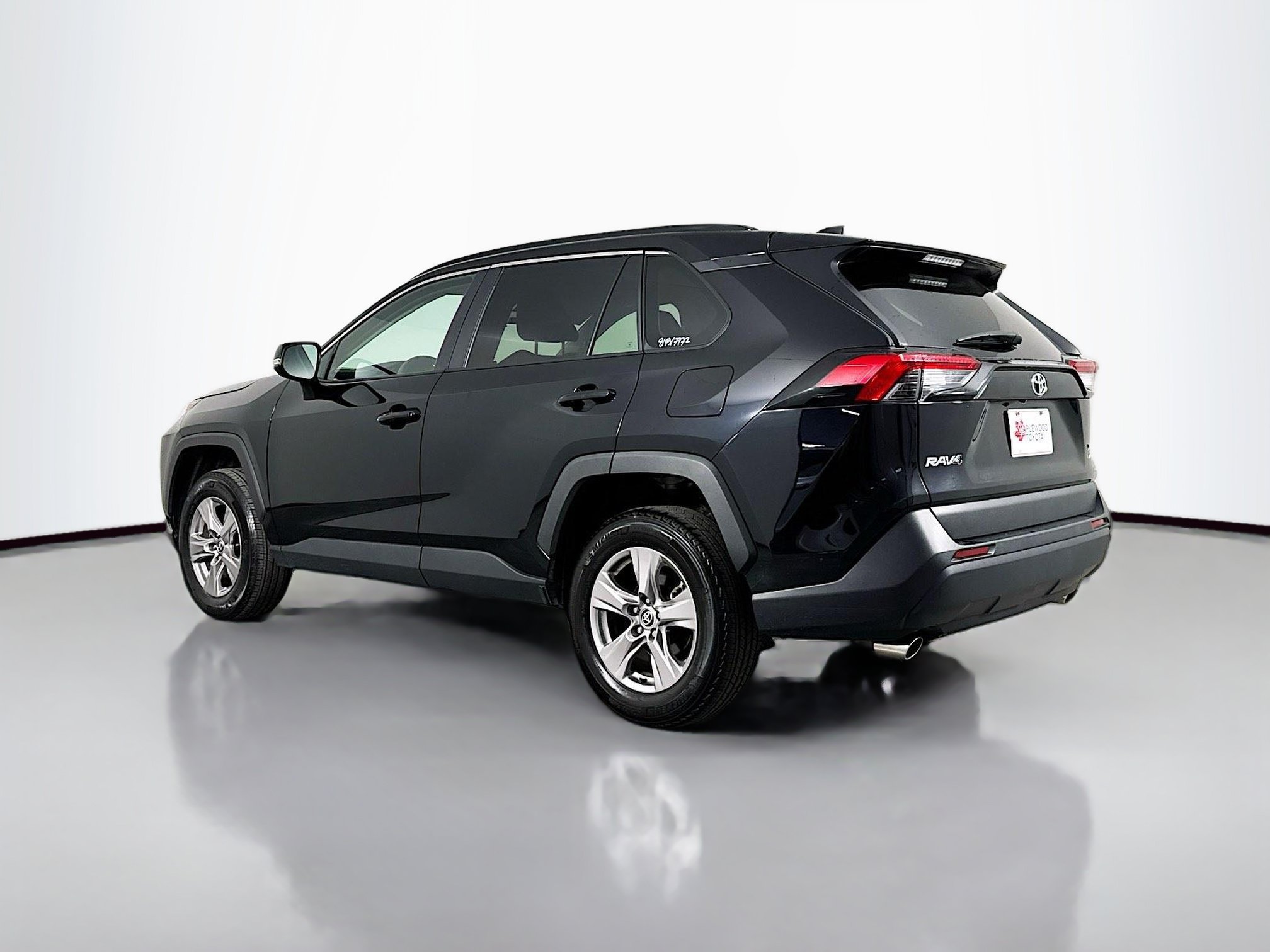 Certified 2024 Toyota RAV4 XLE AWD/4WD image 5