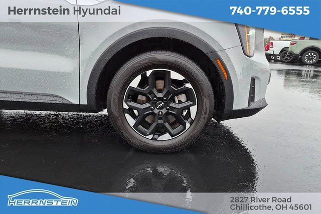 Used 2024 Kia Sorento S w/ Panoramic Sunroof Package image 31