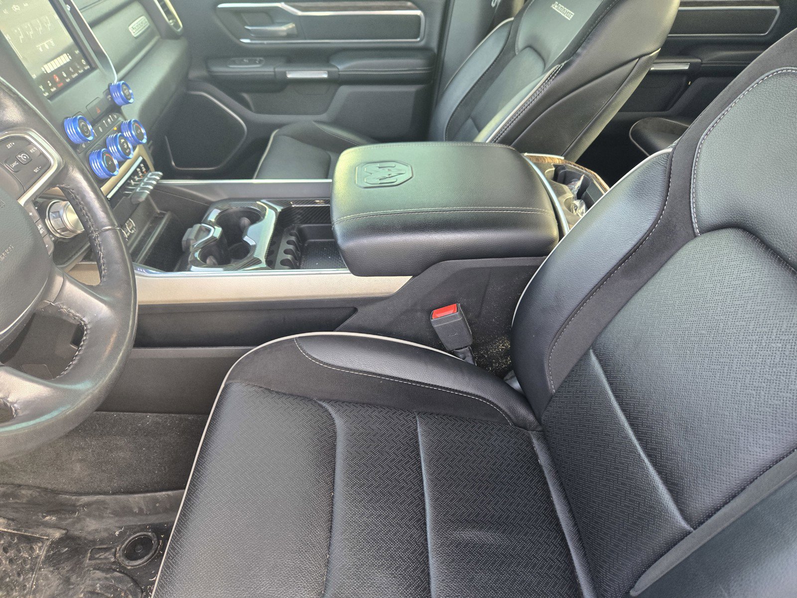 Used 2020 RAM 1500 Laramie image 14