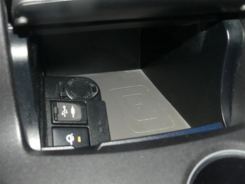 Used 2016 Toyota Camry XLE FWD image 40