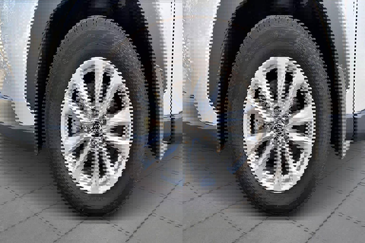 Certified 2024 Toyota Corolla Cross LE w/ Moonroof Package image 11