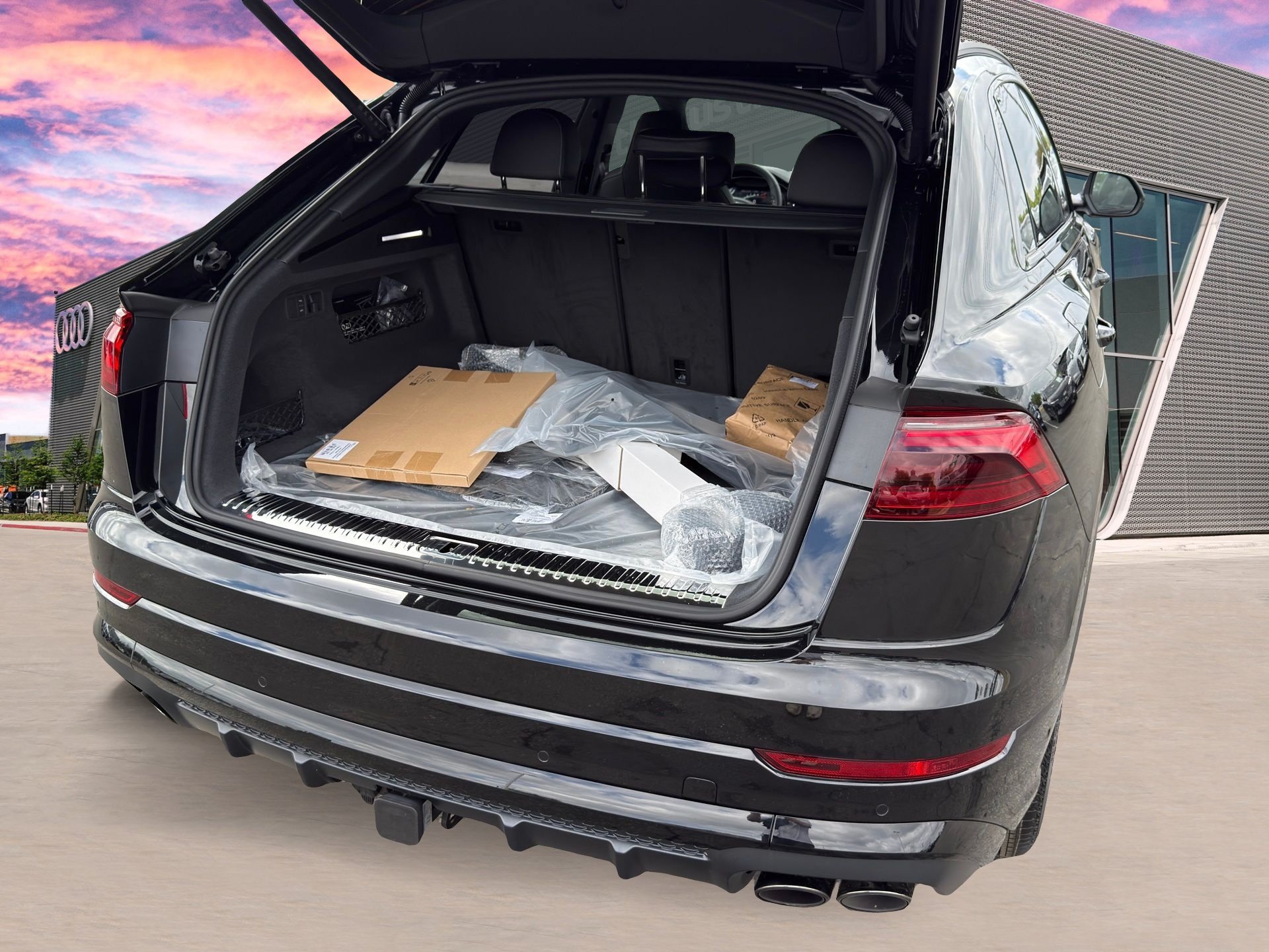 New 2026 Audi SQ8 Premium Plus AWD/4WD image 8