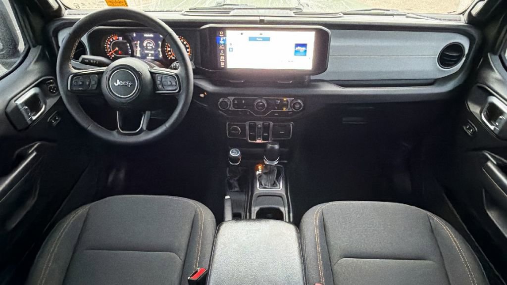 Used 2024 Jeep Wrangler Unlimited Sport AWD/4WD image 27