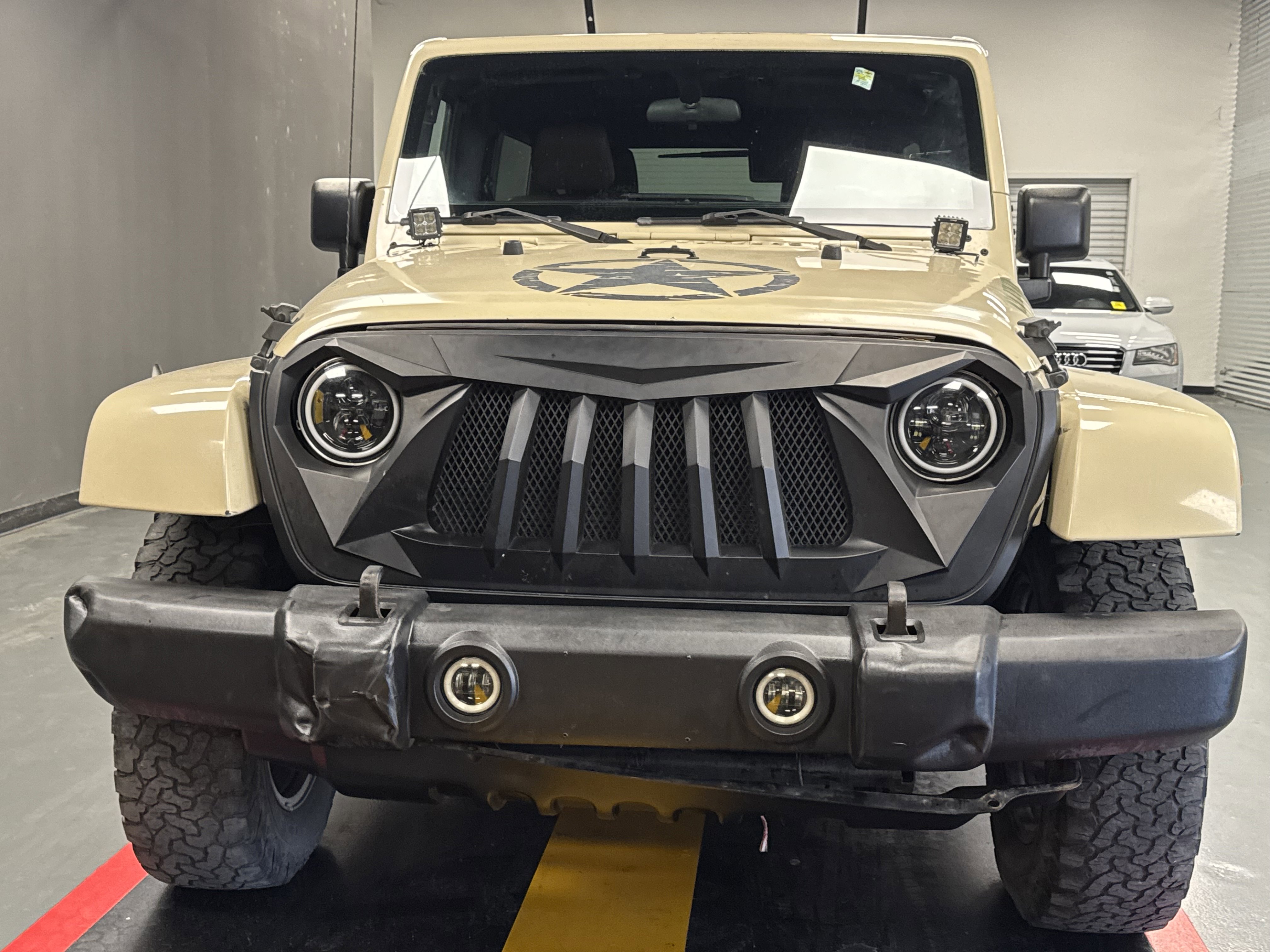 Used 2011 Jeep Wrangler Unlimited Sahara w/ Mopar Chrome Edition Group image 8