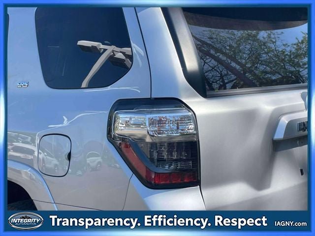 Used 2024 Toyota 4Runner SR5 Premium AWD/4WD image 11