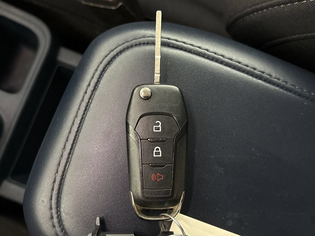 Certified 2023 Ford Maverick XL FWD image 33