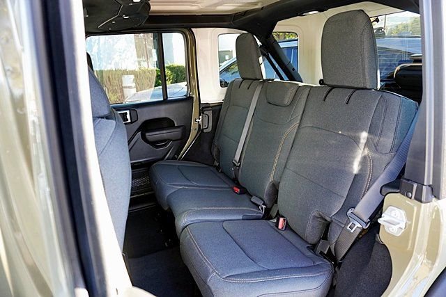 New 2026 Jeep Wrangler Unlimited Sport S image 20