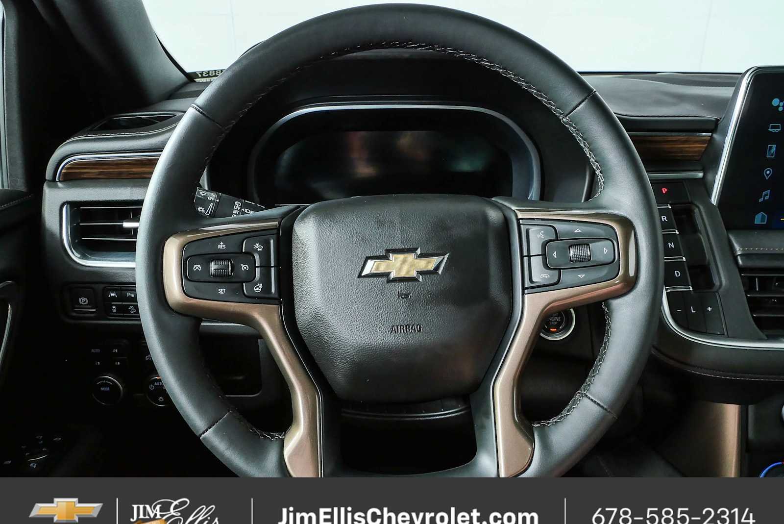 Certified 2023 Chevrolet Tahoe High Country w/ Premium Package 2 AWD/4WD image 10