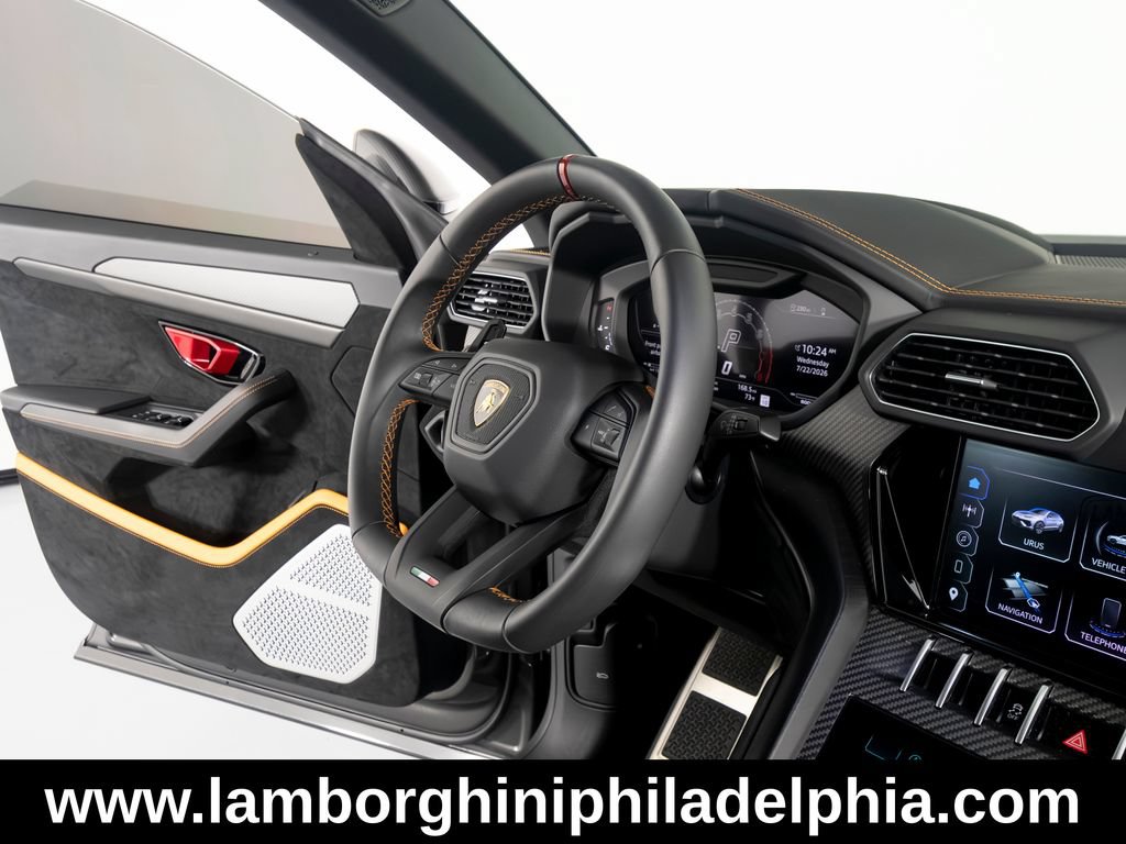 Used 2024 Lamborghini Urus Performante AWD/4WD image 33