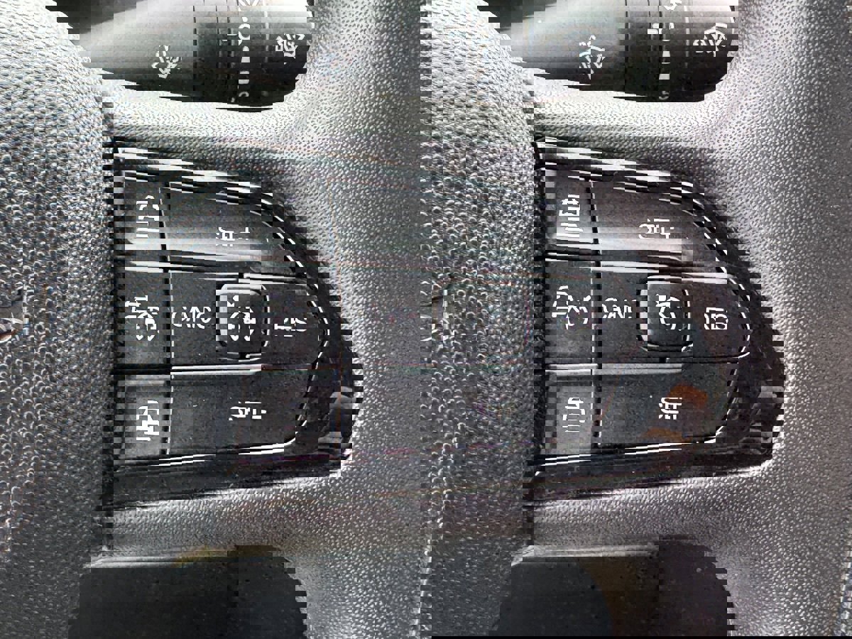 Used 2025 RAM ProMaster 2500 w/ Convenience Group image 31