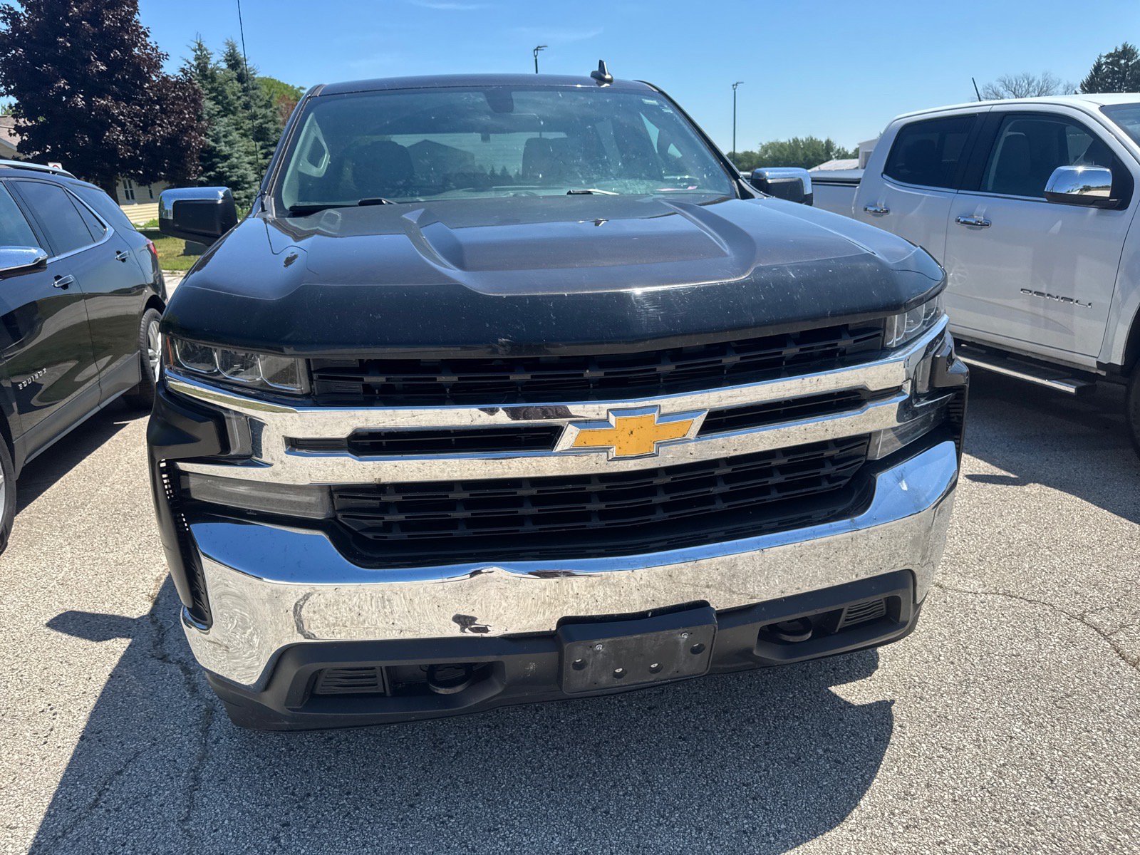 Used 2019 Chevrolet Silverado 1500 LT w/ True North Edition AWD/4WD image 2