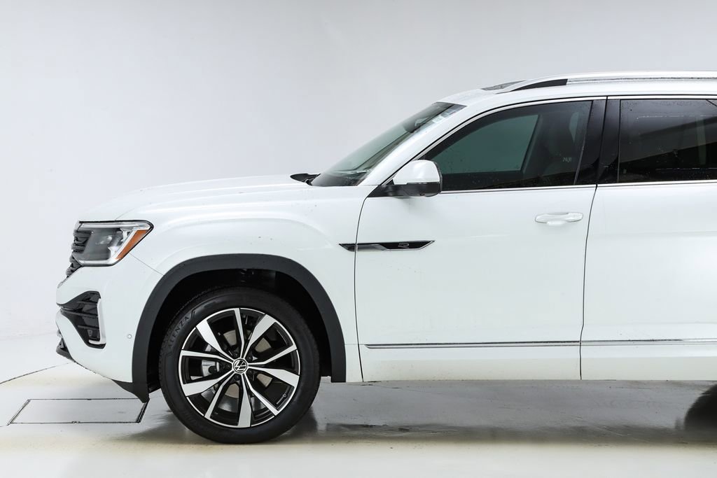 New 2026 Volkswagen Atlas SEL Premium R-Line image 3
