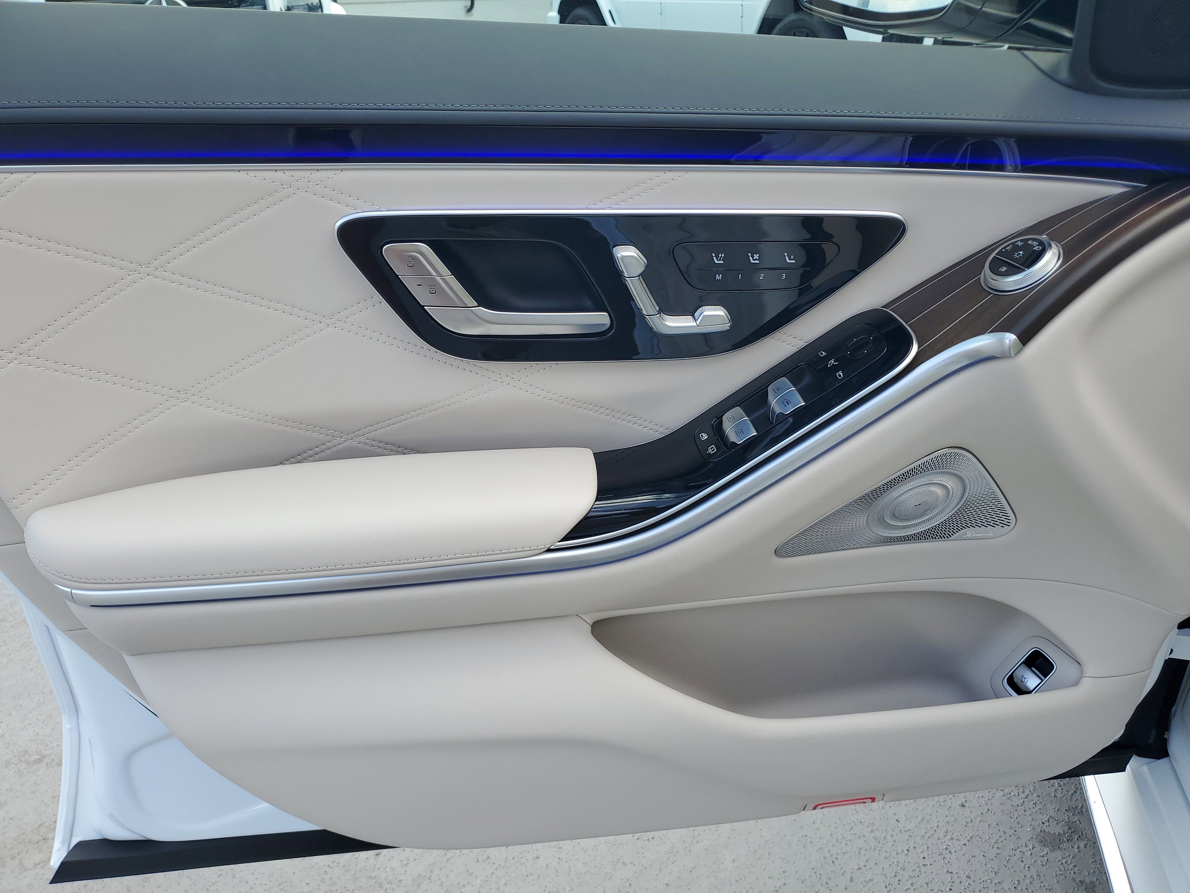 New 2025 Mercedes-Benz S 63 AMG S image 18