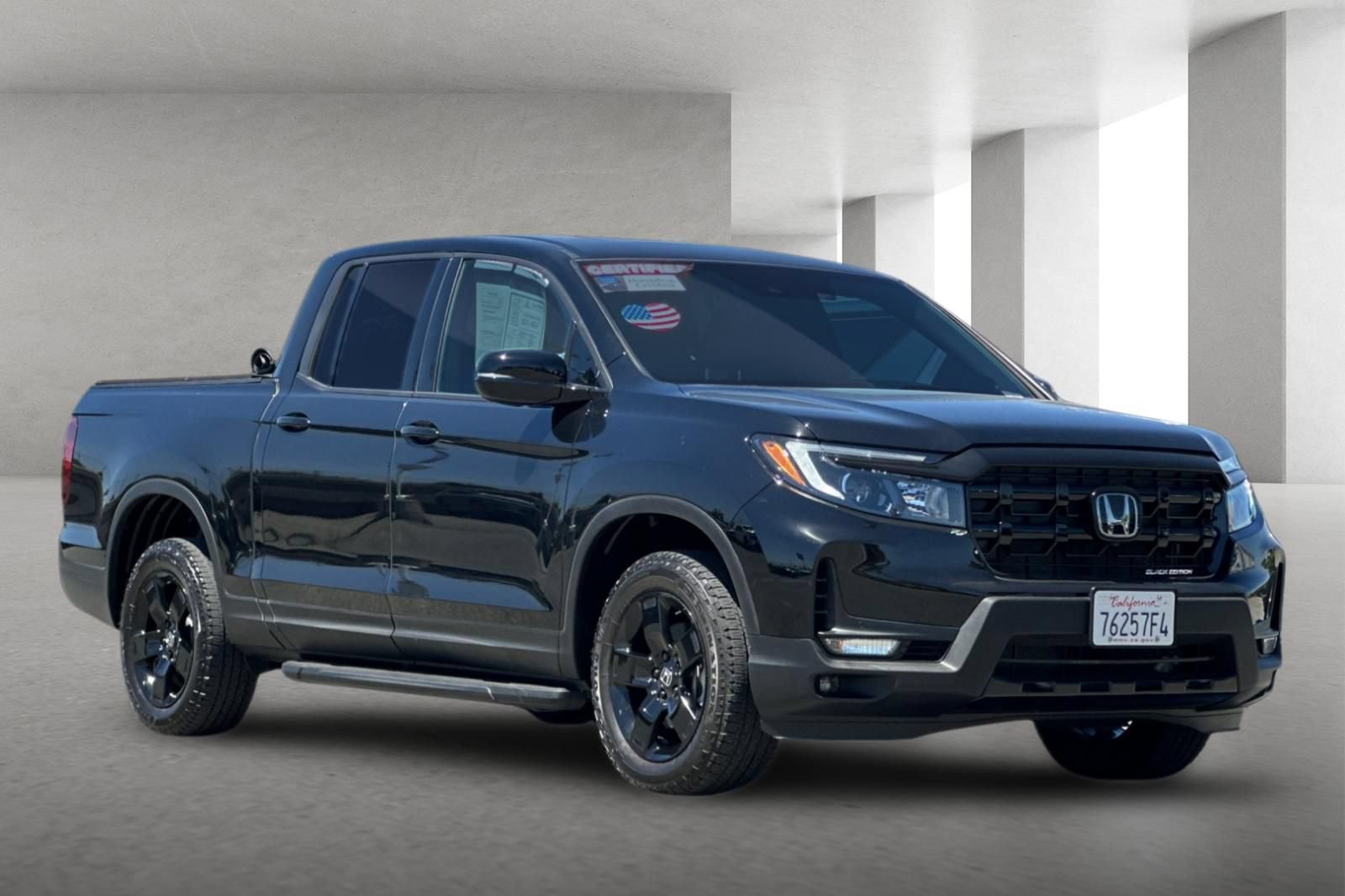 Certified 2025 Honda Ridgeline Black Edition image 2