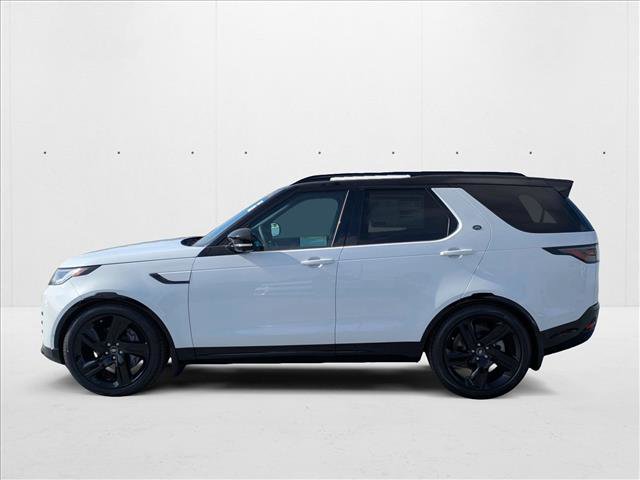 New 2025 Land Rover Discovery Dynamic SE image 5