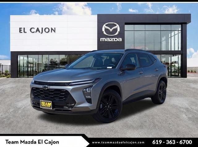 Used 2025 Chevrolet Trax ACTIV w/ Driver Confidence Package FWD image 1