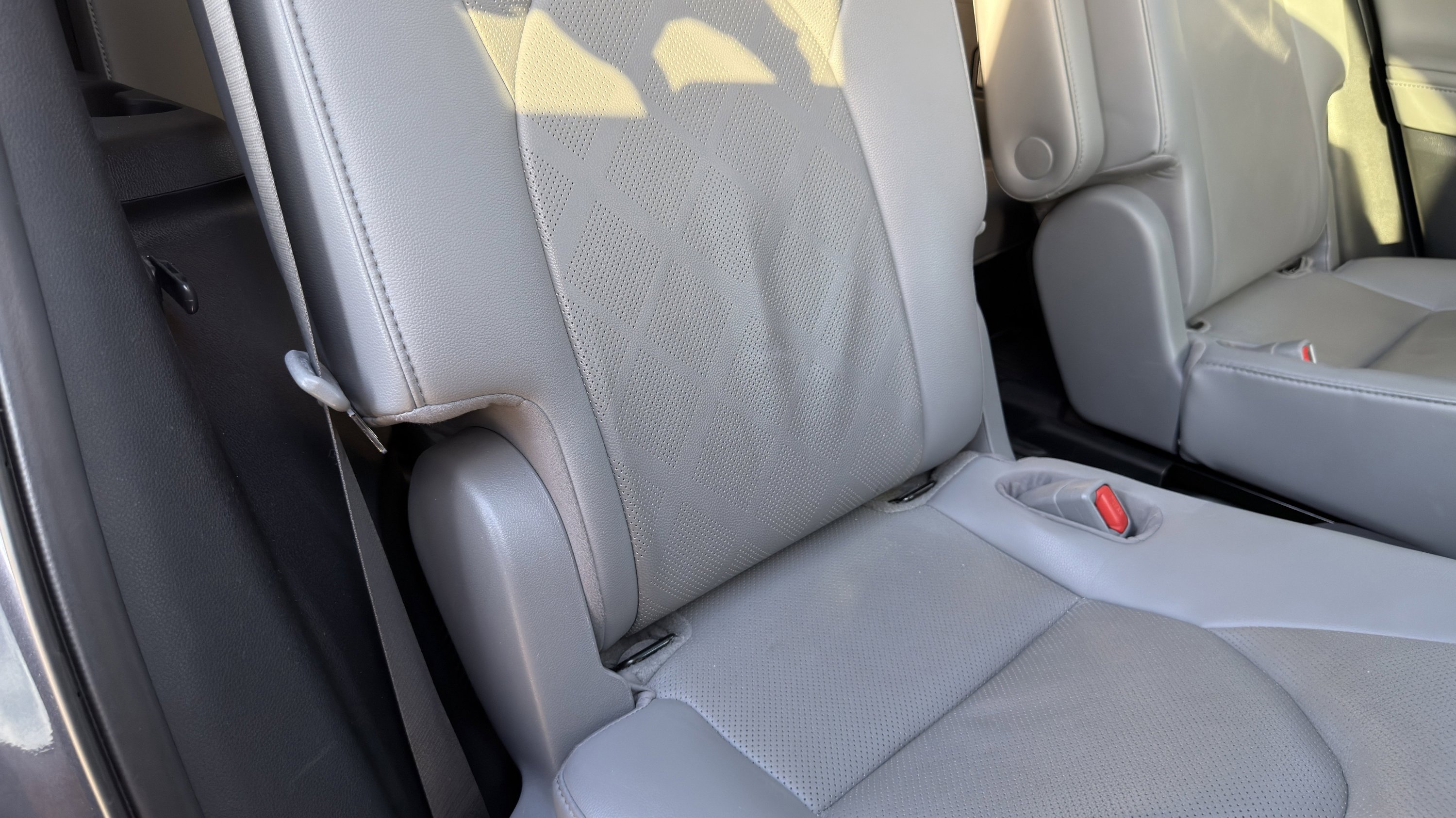 Used 2021 Toyota Highlander Platinum image 39