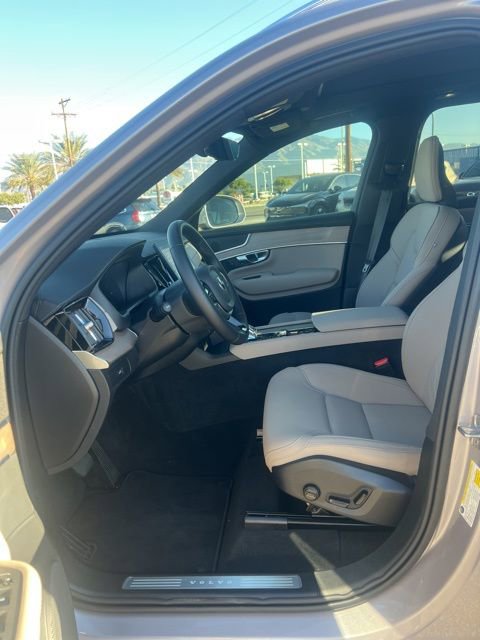 New 2026 Volvo XC90 B6 Core image 21