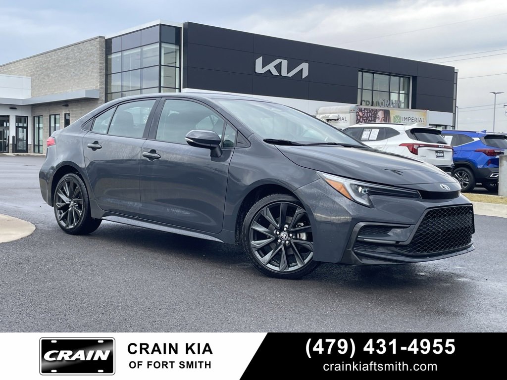 Used 2024 Toyota Corolla SE image 1