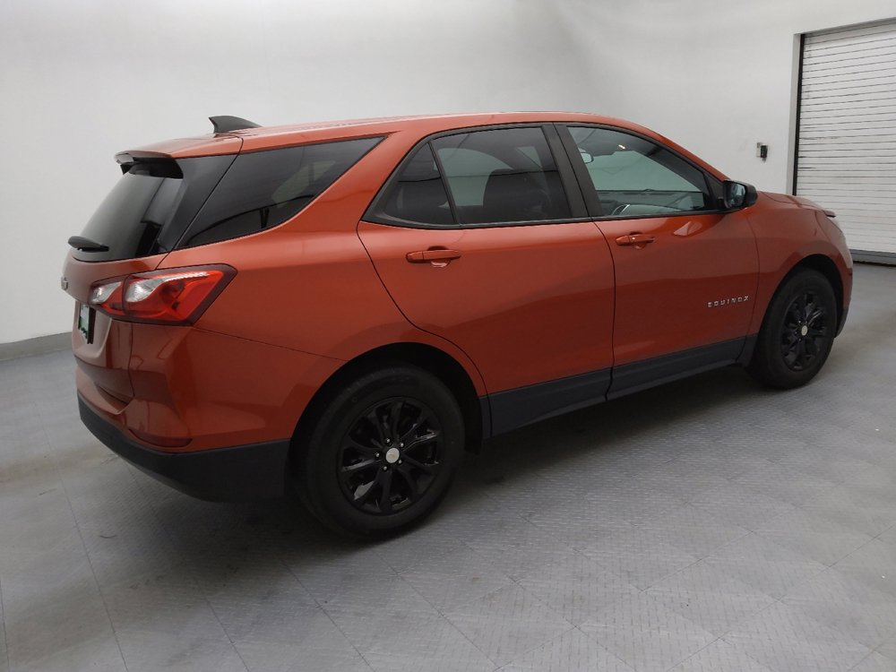 Used 2020 Chevrolet Equinox LS w/ LS Convenience Package image 10