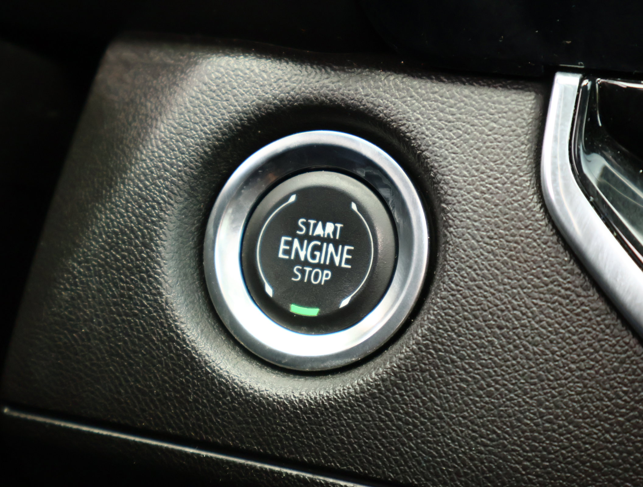 Used 2024 Chevrolet Colorado W/T RWD image 13