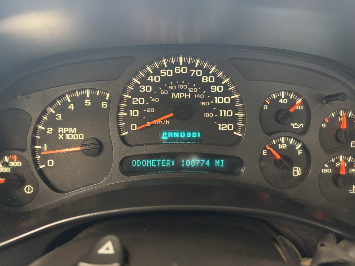 Used 2004 Chevrolet Silverado 2500 W/T RWD image 15