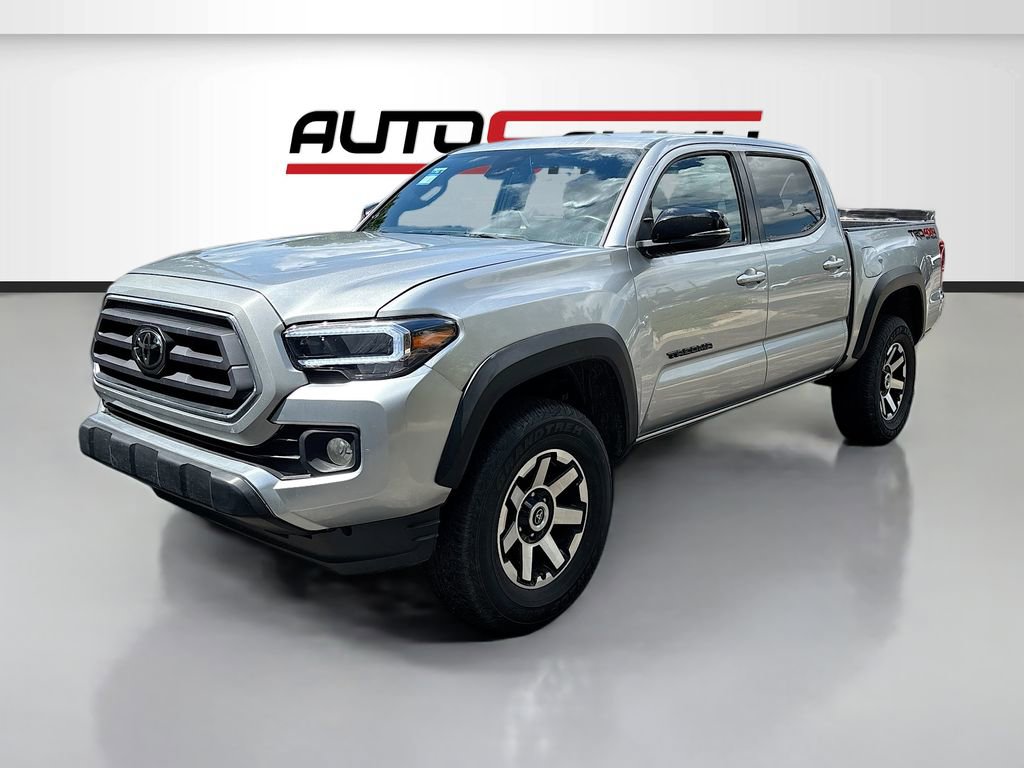 Used 2023 Toyota Tacoma TRD Off-Road AWD/4WD image 3