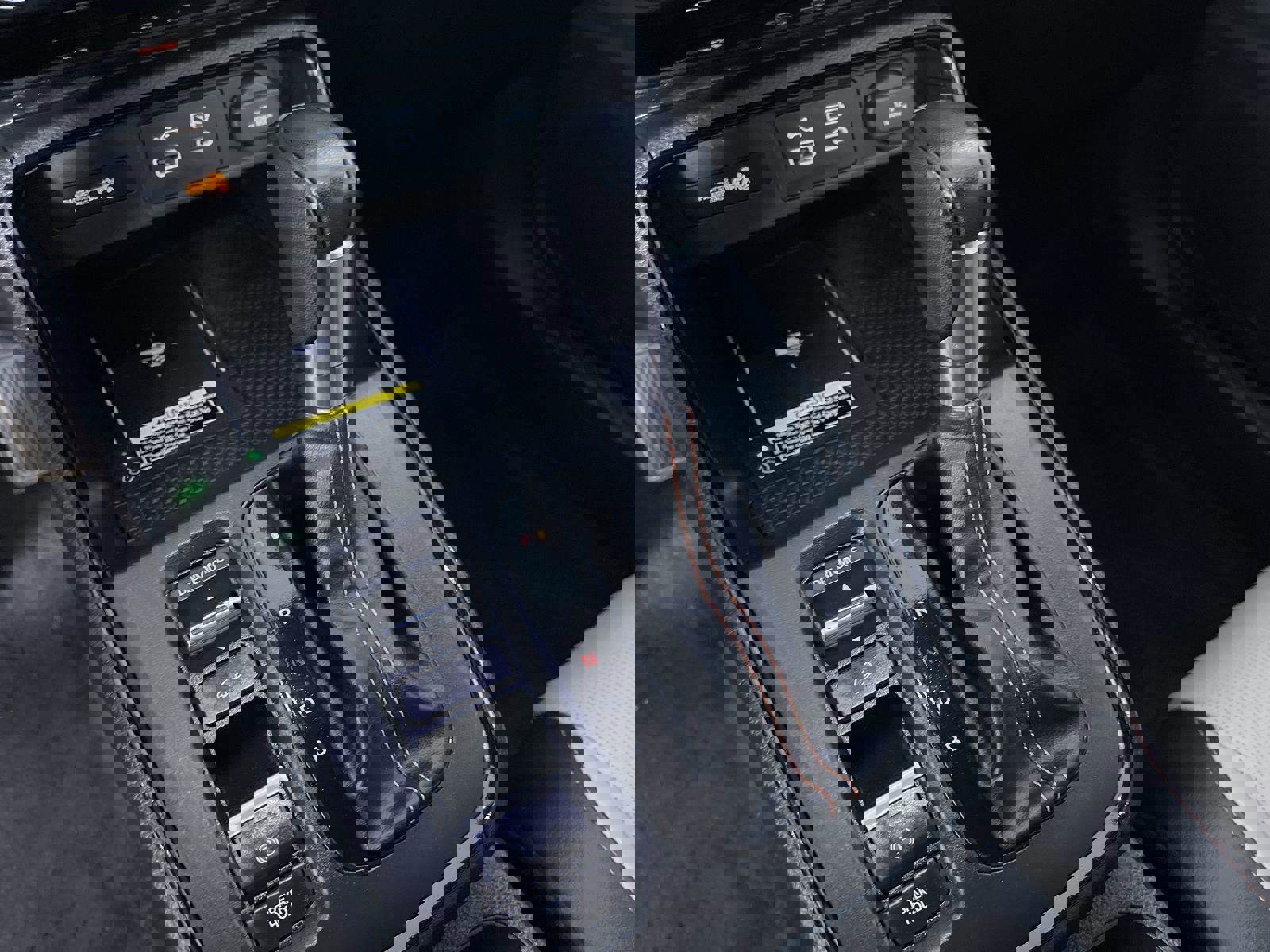 Used 2024 Honda CR-V Sport Touring image 22