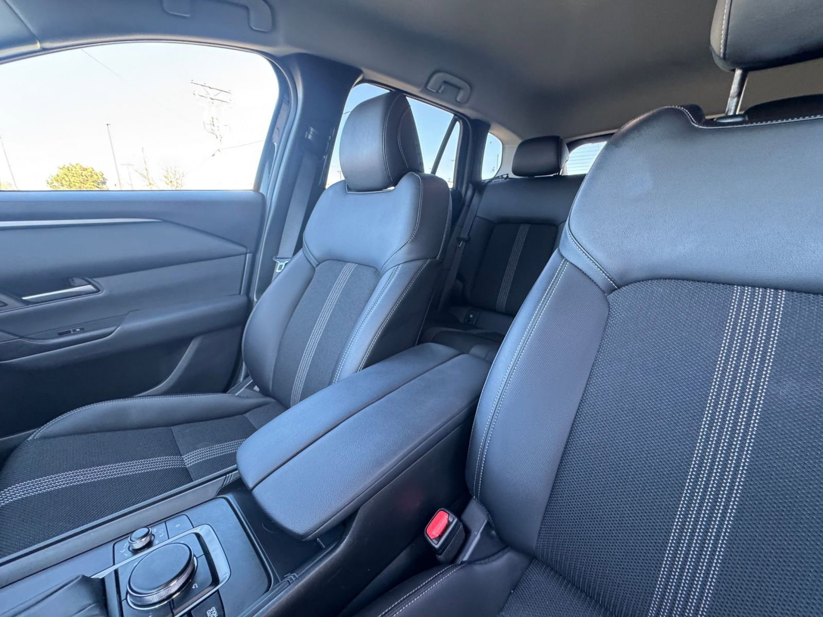 Used 2025 MAZDA CX-50 AWD 2.5 S w/ Preferred Package image 35