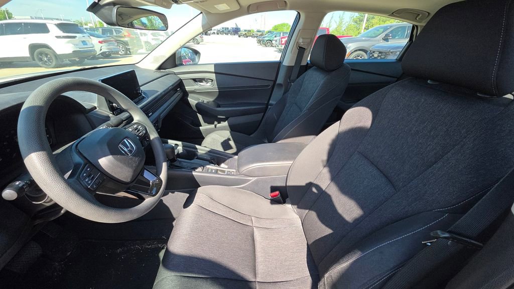 Certified 2023 Honda Accord EX image 11