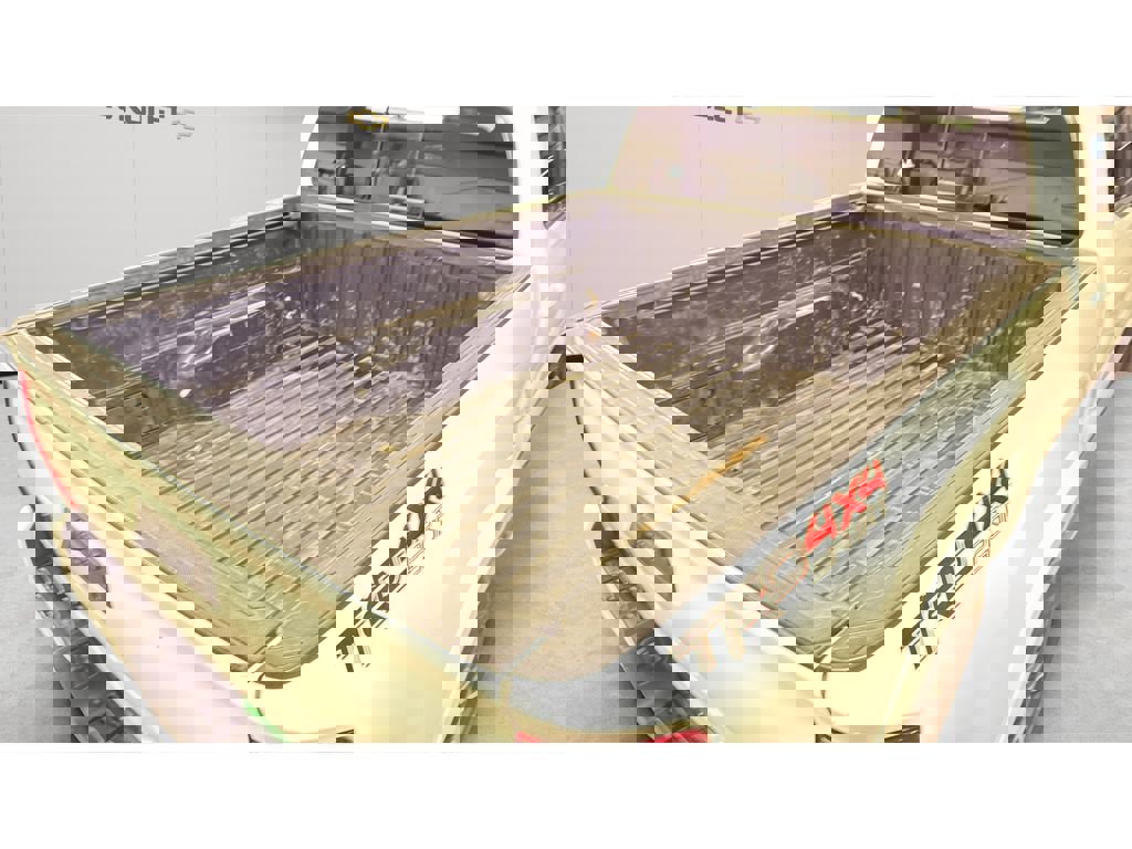 Used 2017 Toyota Tacoma TRD Sport w/ Tow Package image 42