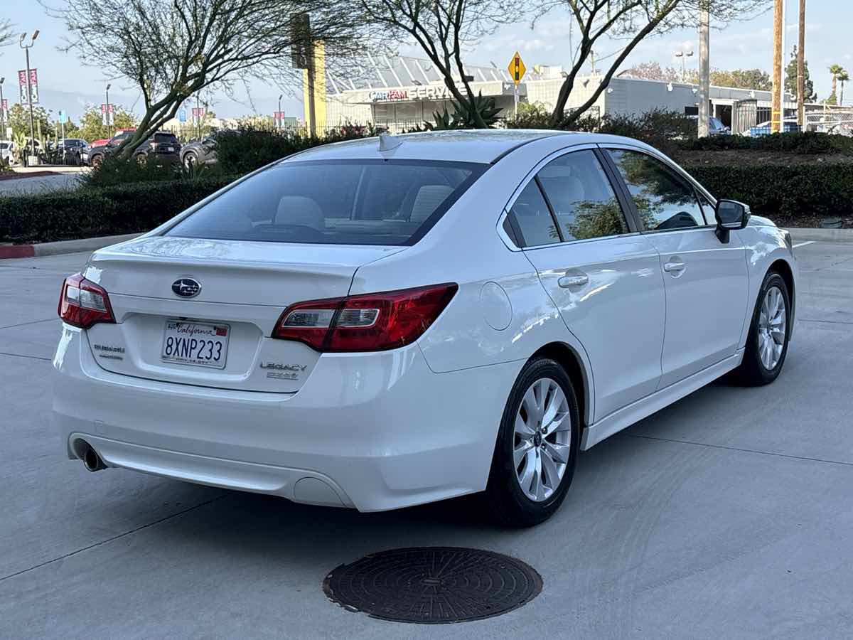 Used 2017 Subaru Legacy 2.5i Premium AWD/4WD image 3