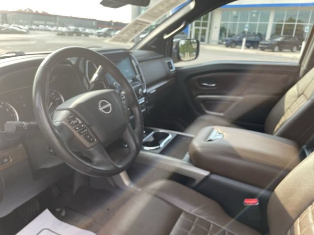 Used 2023 Nissan Titan Platinum Reserve w/ Moonroof Package RWD image 15