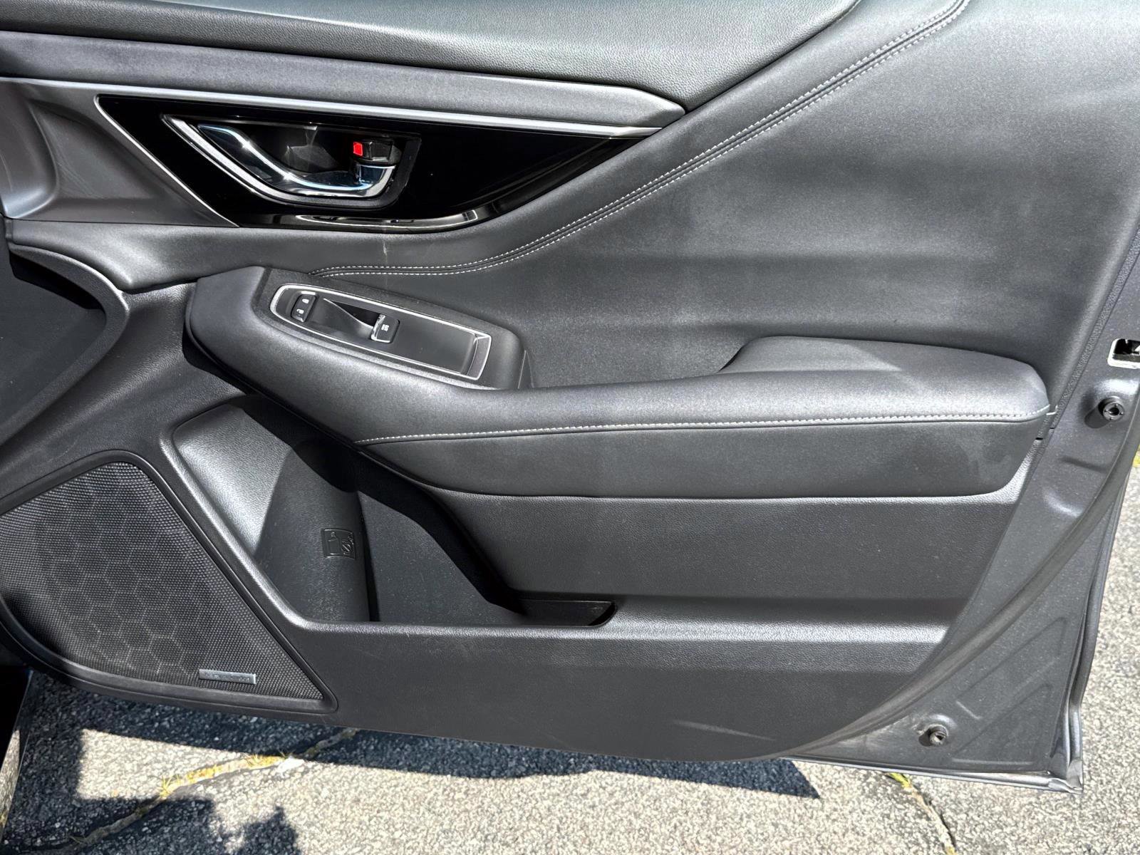 Used 2022 Subaru Legacy Limited image 7