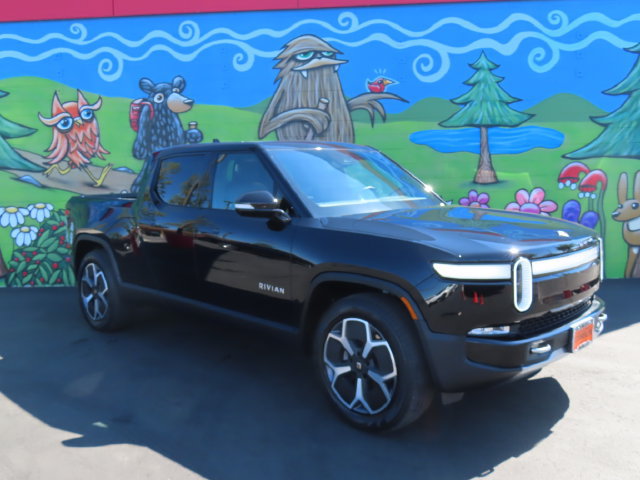 Used 2023 Rivian R1T Adventure Dual