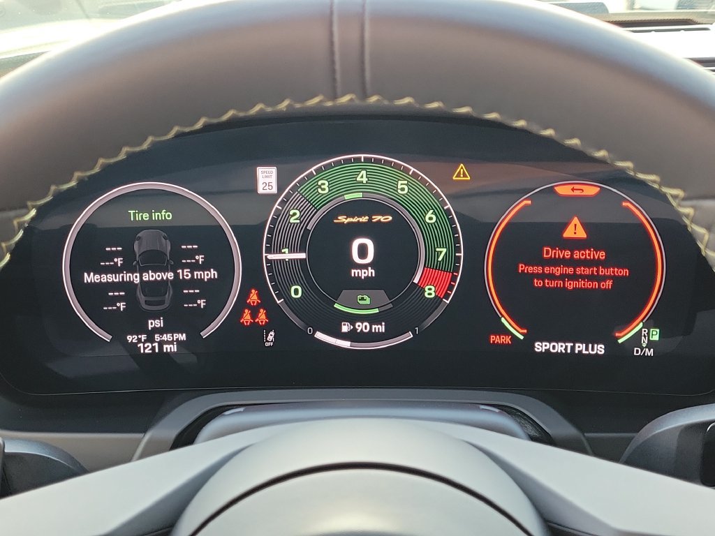 Certified 2026 Porsche 911 Carrera 4 GTS AWD/4WD image 38