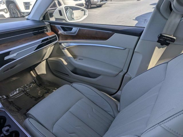Used 2022 Audi A7 3.0T Prestige w/ Luxury Package AWD/4WD image 16