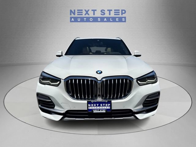 Used 2019 BMW X5 xDrive40i w/ Convenience Package AWD/4WD image 2