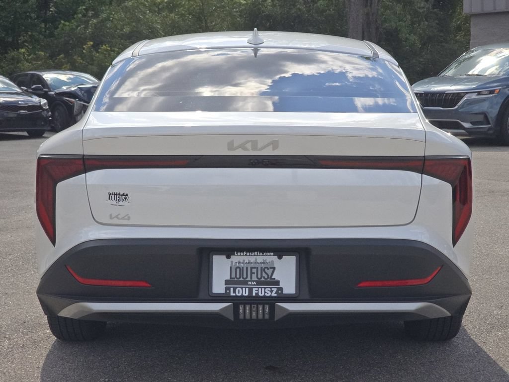 Used 2025 Kia K4 FWD image 13