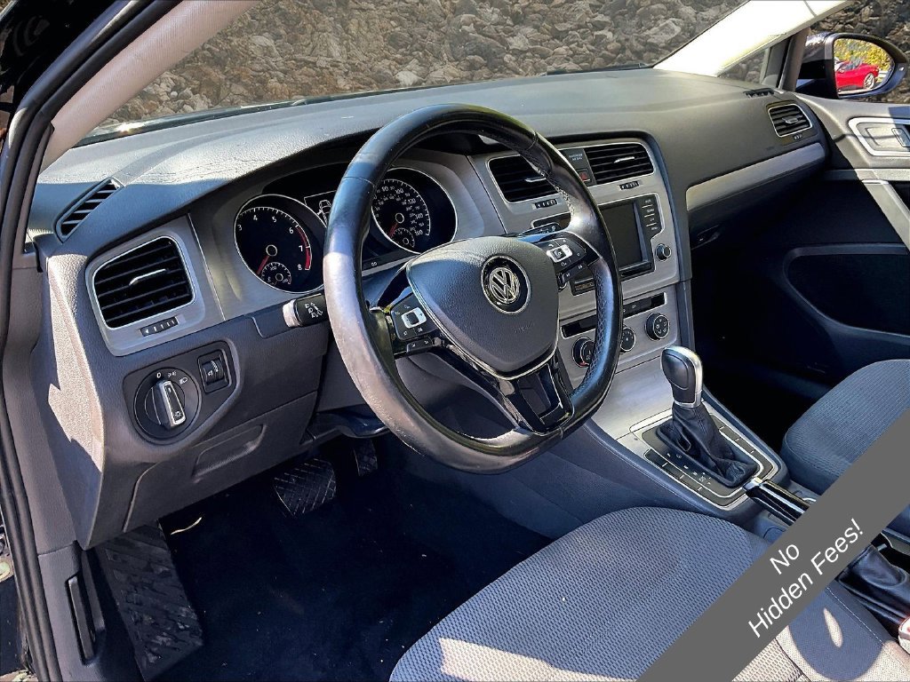 Used 2016 Volkswagen Golf SportWagen FWD image 11