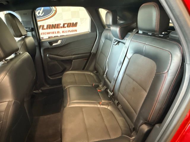 Used 2023 Ford Escape ST-Line w/ Tech Pack #1 FWD image 17