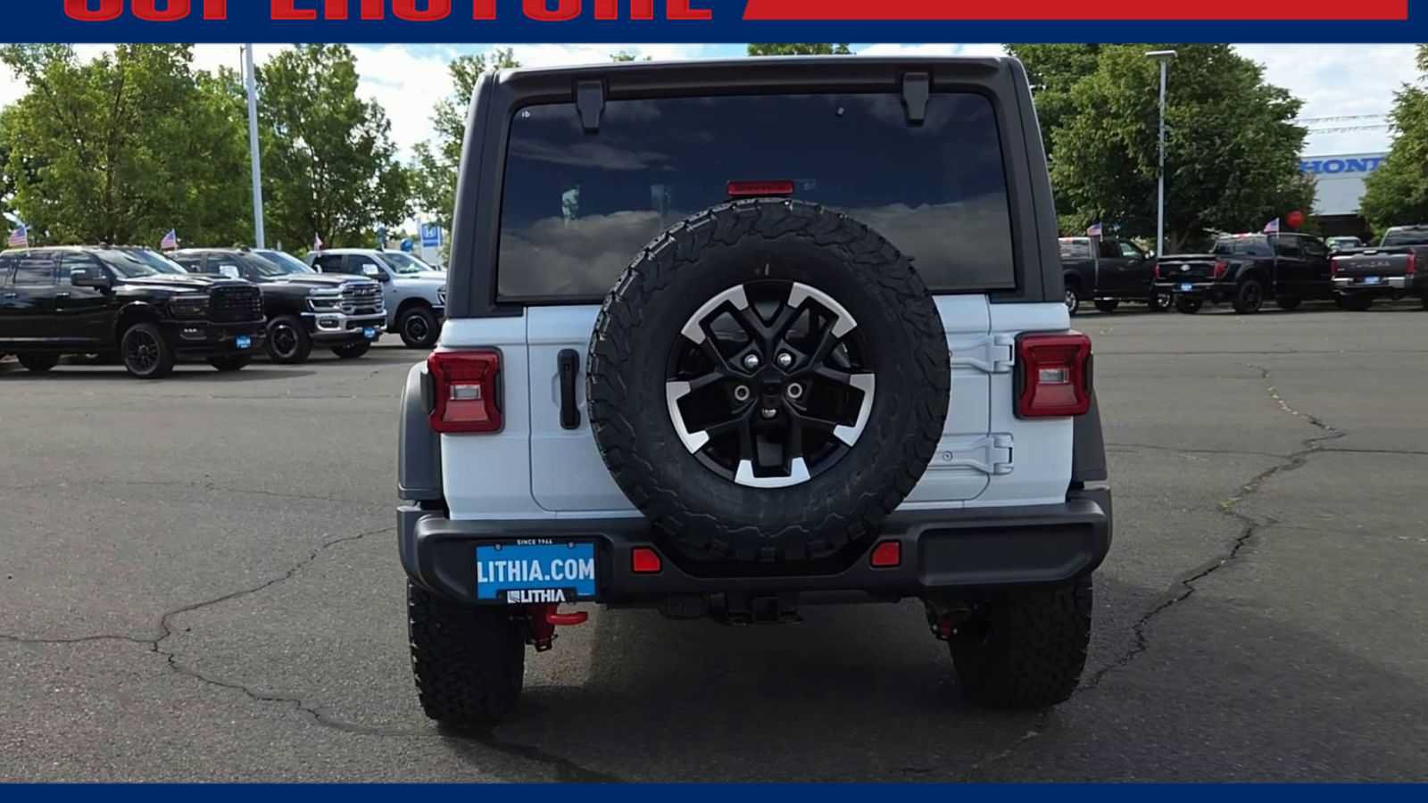 New 2026 Jeep Wrangler Unlimited Rubicon AWD/4WD image 7