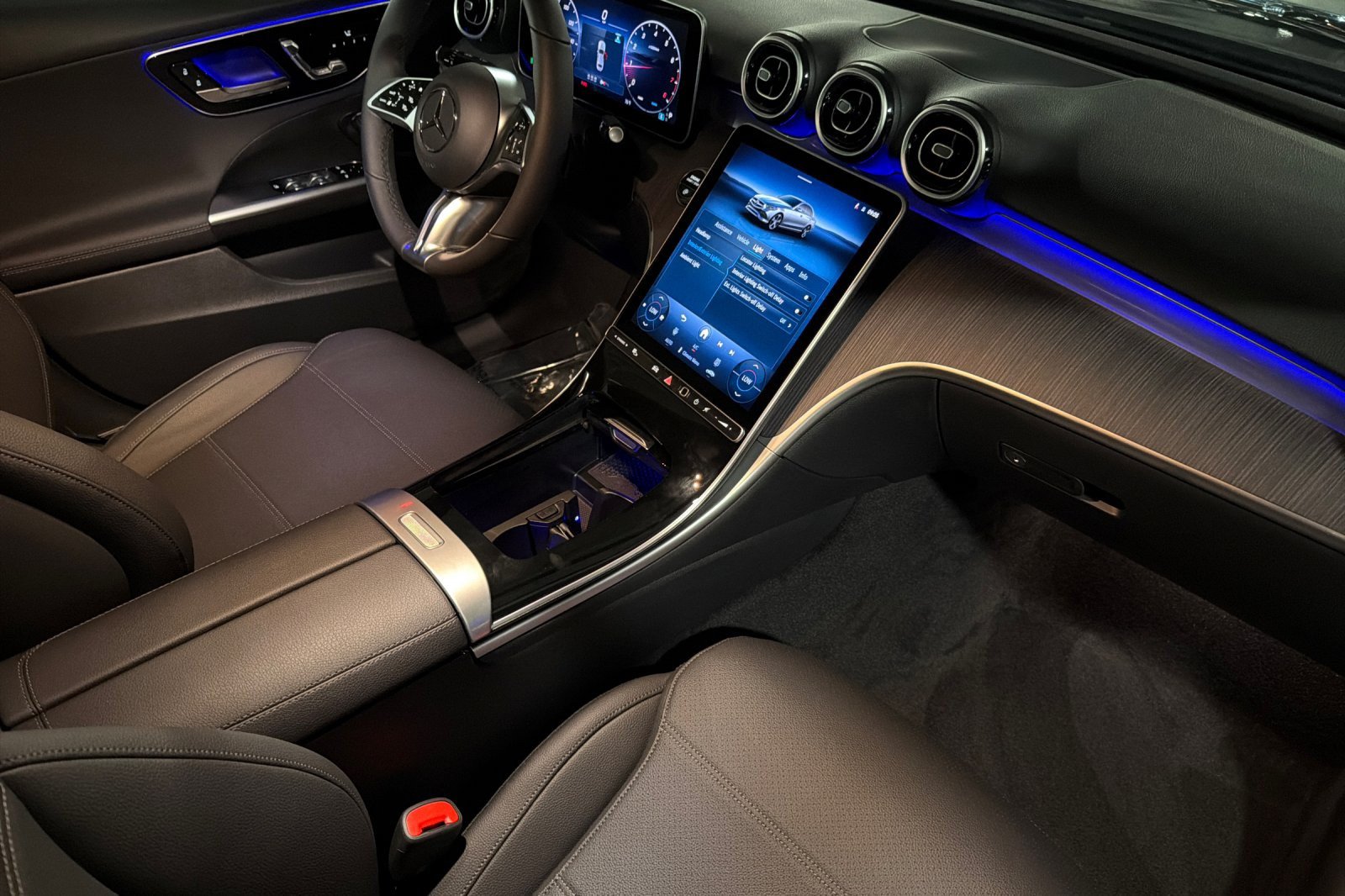 New 2026 Mercedes-Benz C 300 Sedan image 14